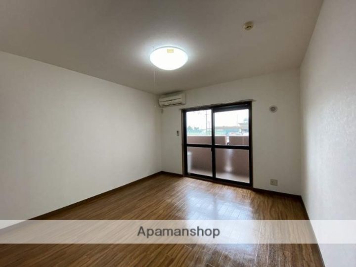 セピアコートⅢの居間