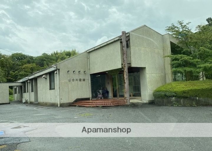 タウンKOMO A棟の周辺
