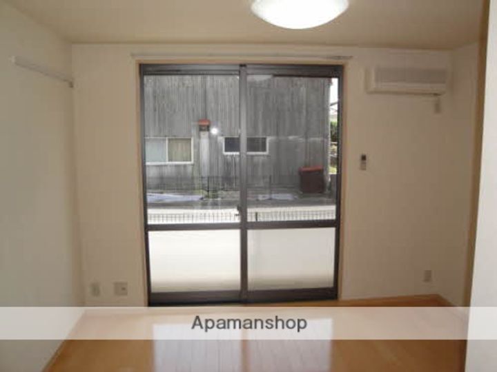 シュペリュールAの居間