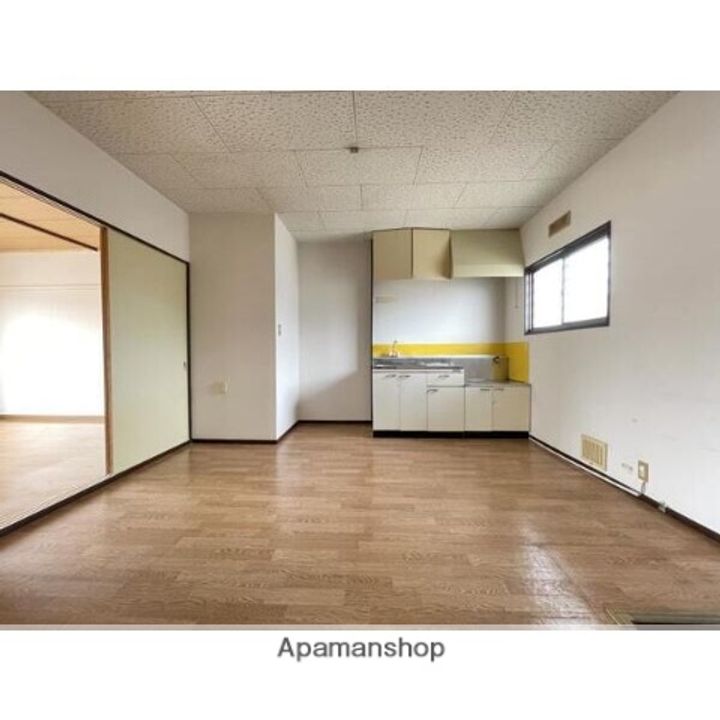 パナシティ杉の本Ⅰの居間