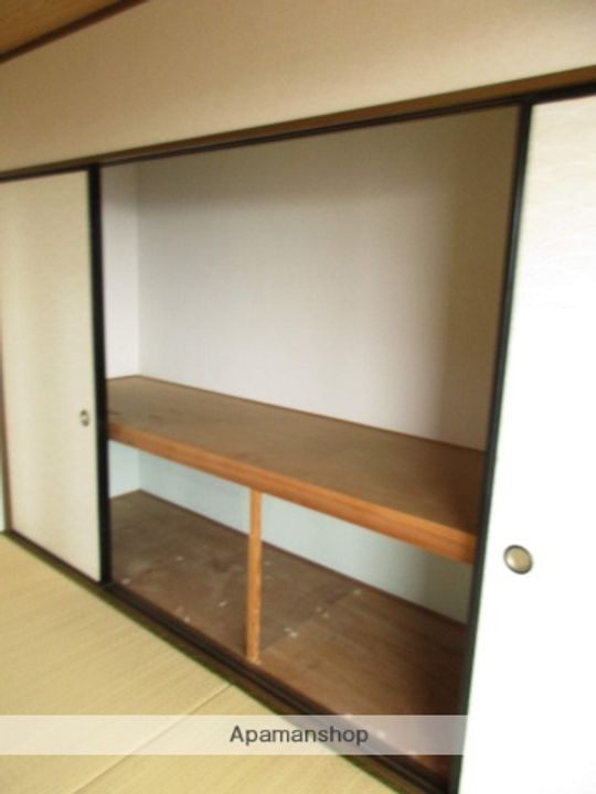 ゴールデンエイジの内装