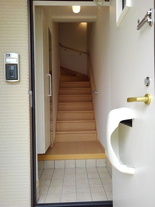 フィオーレⅢの玄関