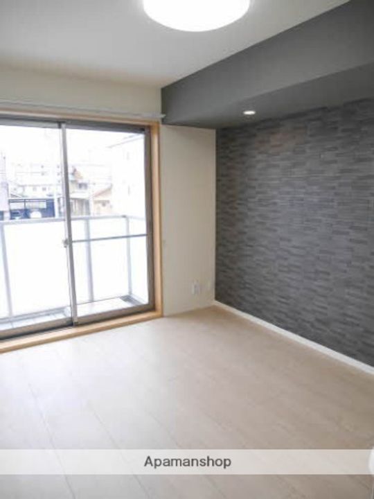 PREMIAS平町の居間