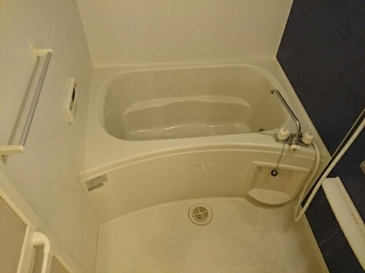 リバーサイド タウン Bの風呂