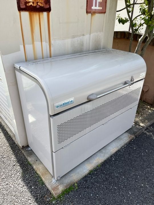 ボンヌジュルネ A201号室の外観