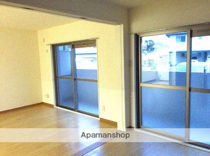 ユーミー川島のその他画像