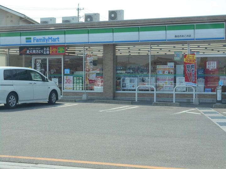 ドルチェの周辺