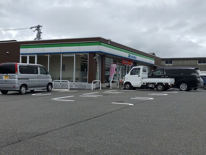 アンジェリーク Aの周辺