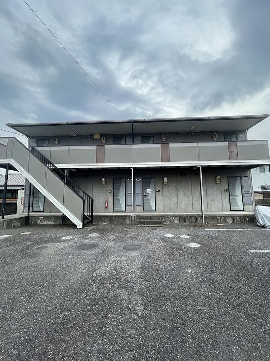 エクセル中川原の外観