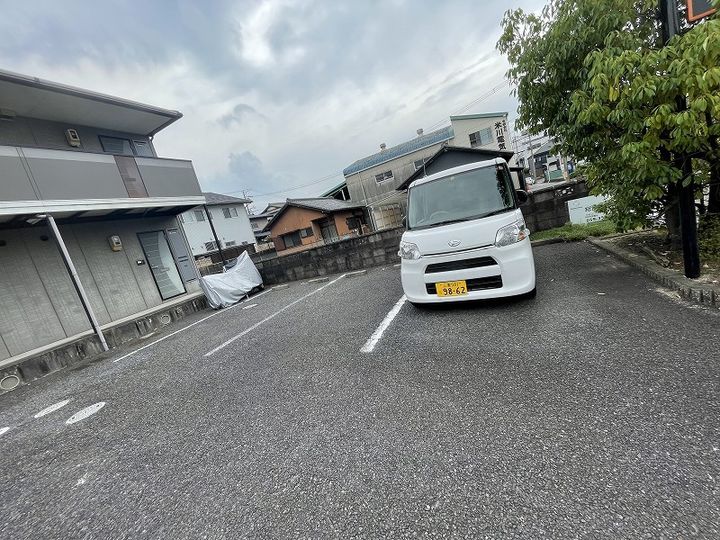 エクセル中川原の外観