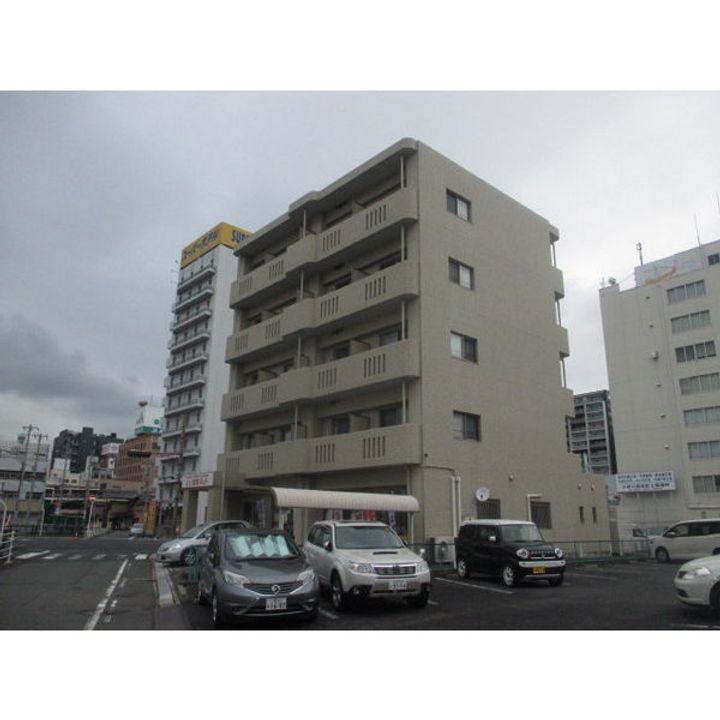 ブルーボンネットの外観