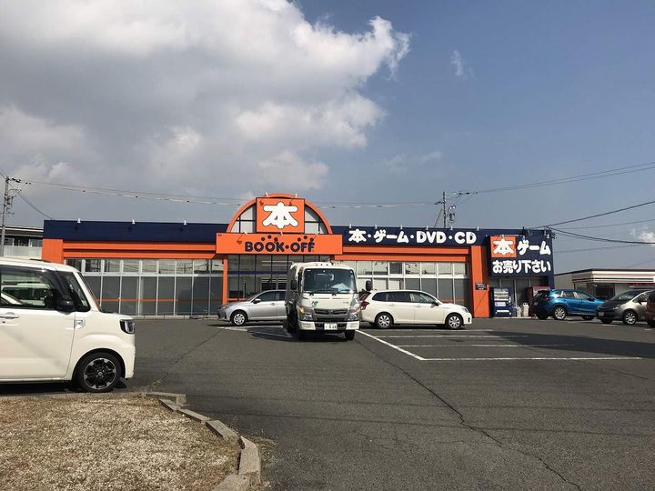 クローバー Aの周辺