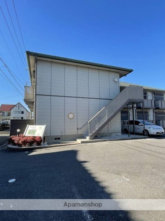 ソレイユ西口の外観