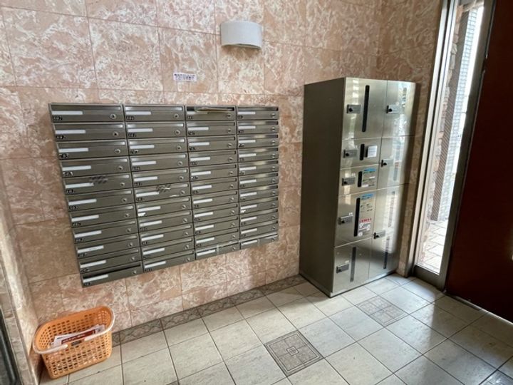 フローラル堀木の外観