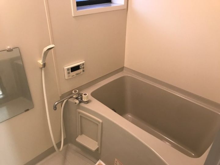 サン・セジュール Aの風呂