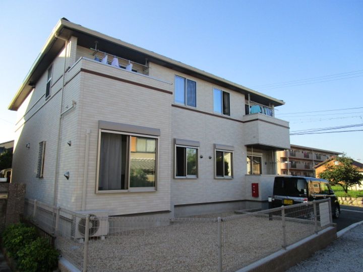 サンリバーの外観