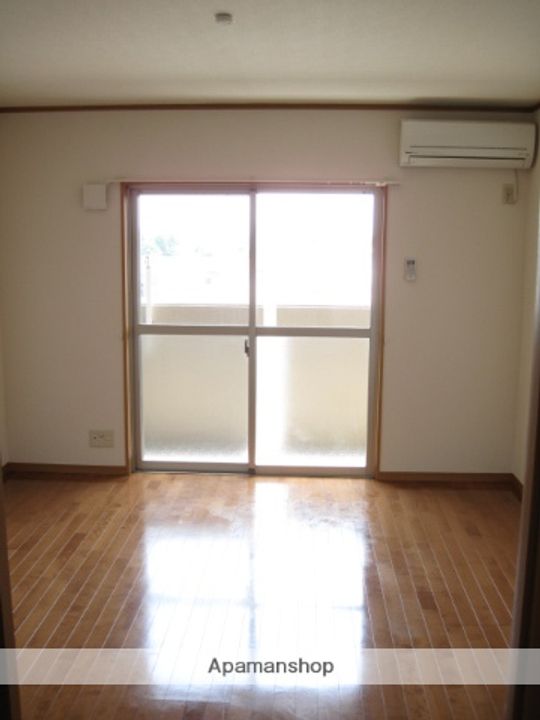 HILLS Kの居間