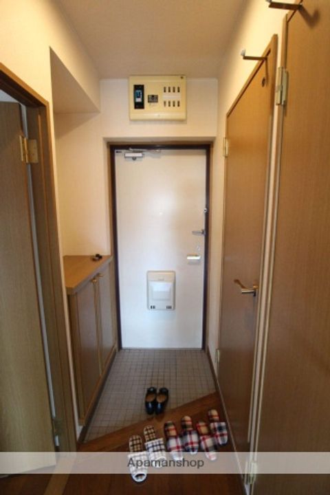 メゾン・ド・マリエールの玄関