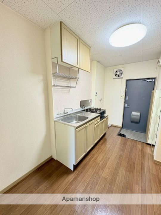 ボナール駒のキッチン