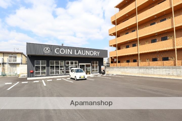 ファミーユA(緑ヶ丘本町)の周辺