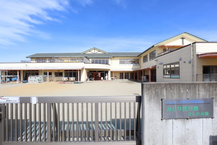 パラストYⅢの周辺