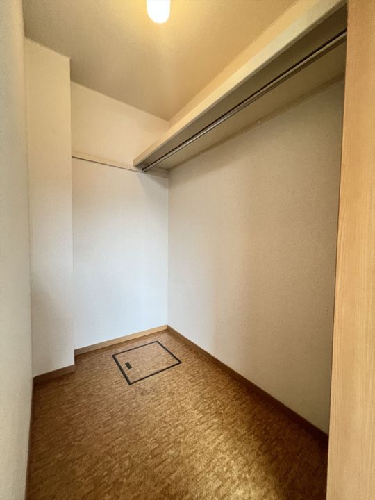 パラストYⅢの内装