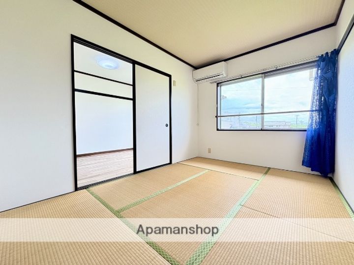 ハイツ三田の内装