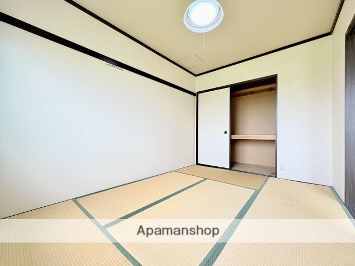 ハイツ三田の内装