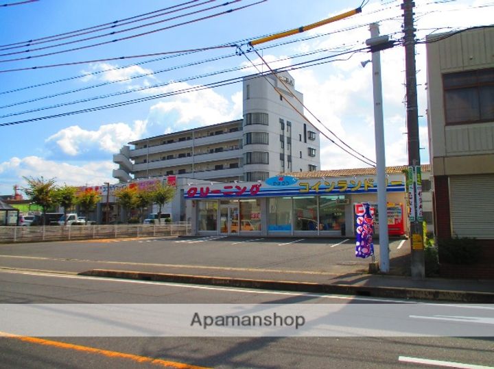 エアープレイスの周辺