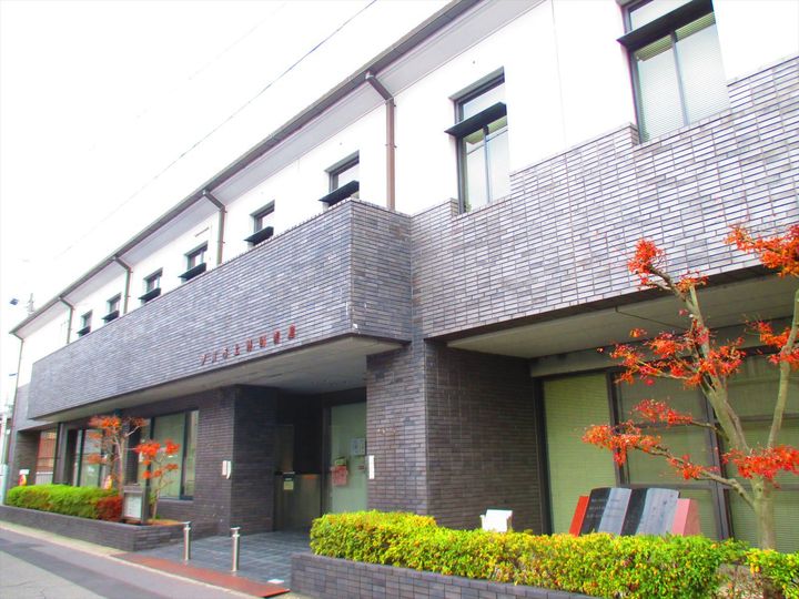FAMZ HATTORIの周辺