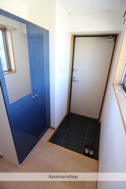 レジデンシャル・金剛<2LDK>の玄関