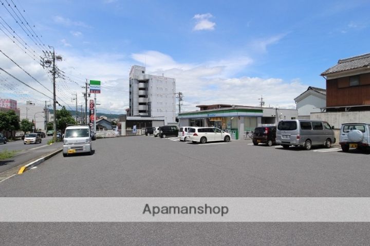共生マンションの周辺