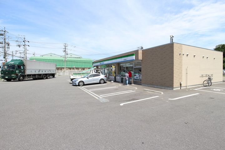 パディ・アロウ・ハウスⅠの周辺