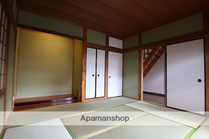 三重県名張市美旗町中1番(一戸建)の賃貸物件の内装