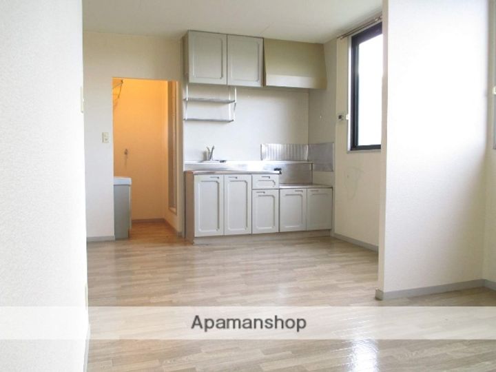 ガーデンハイツみのわ Aのキッチン