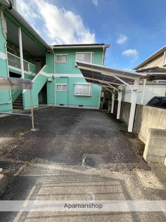 コーポミカサAの外観