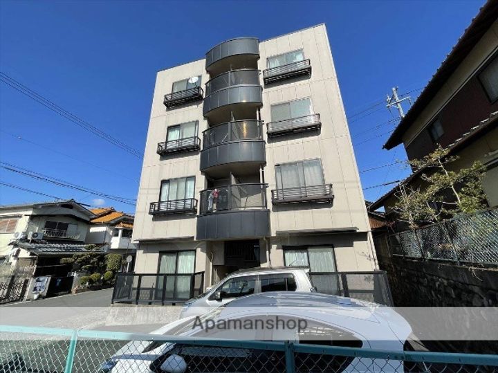 カーサ・デルソーレ栄町の外観