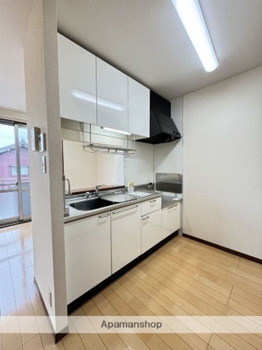 プレミールEのキッチン