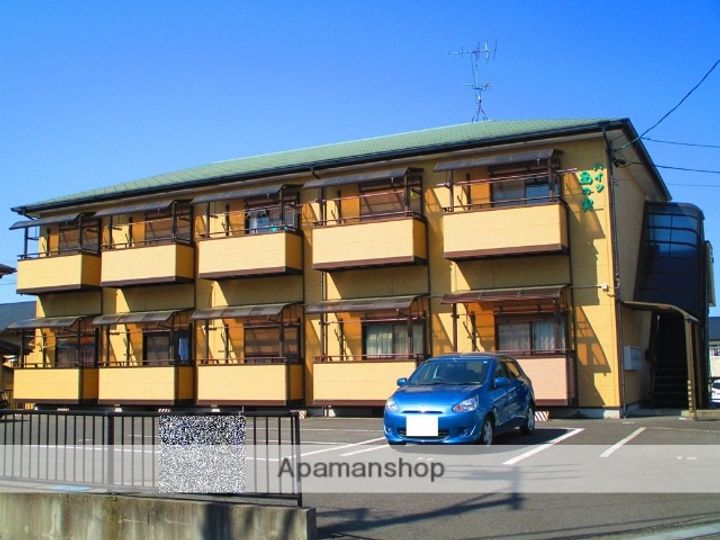 ハイツ鳥の実の外観