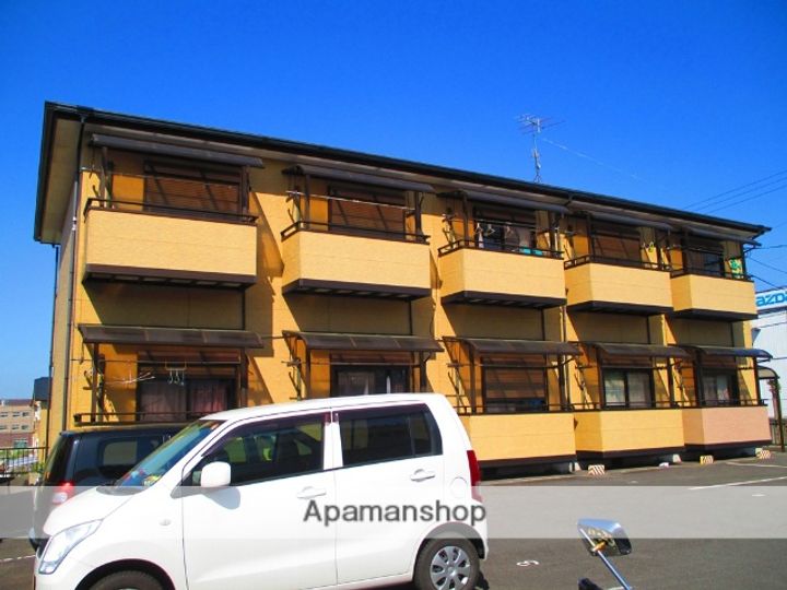 ハイツ鳥の実の外観