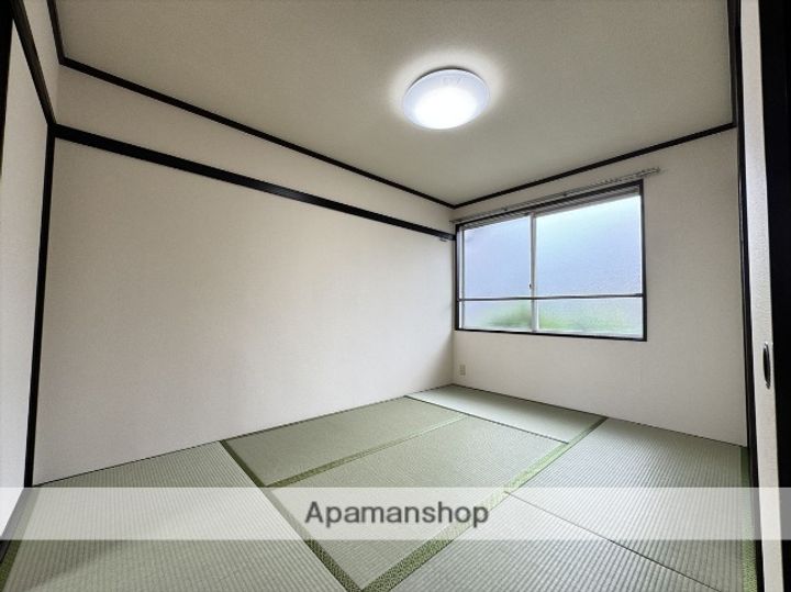 ハイツM&M鴻之台の内装