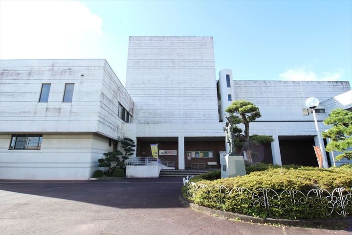 FREEDOMの周辺