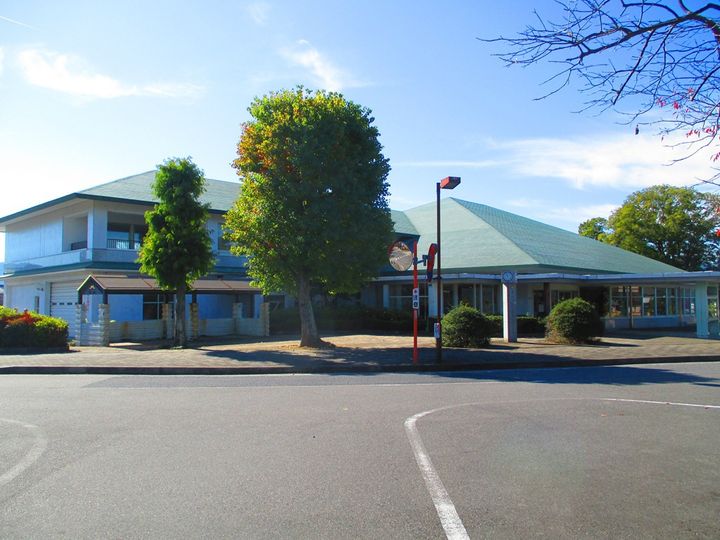 アルピチェーレの周辺