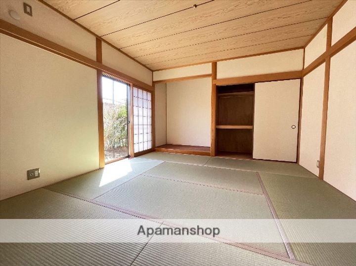 三重県名張市桔梗が丘西4番町(一戸建)の賃貸物件の内装