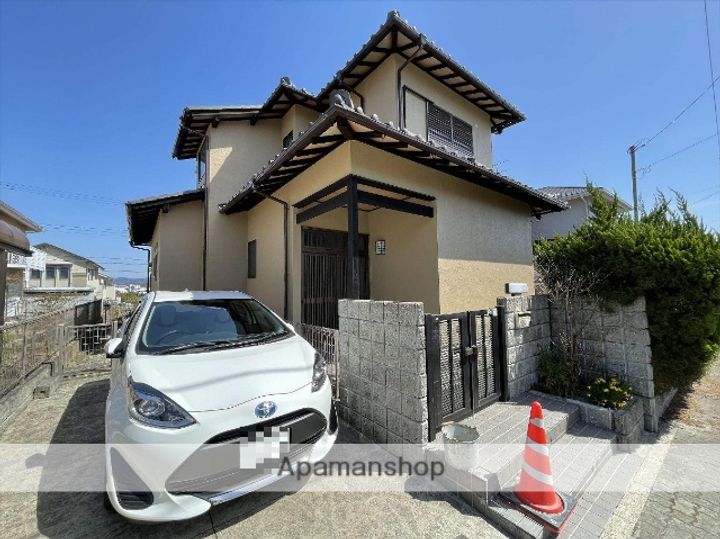 三重県名張市桔梗が丘西4番町(一戸建)の賃貸物件の外観