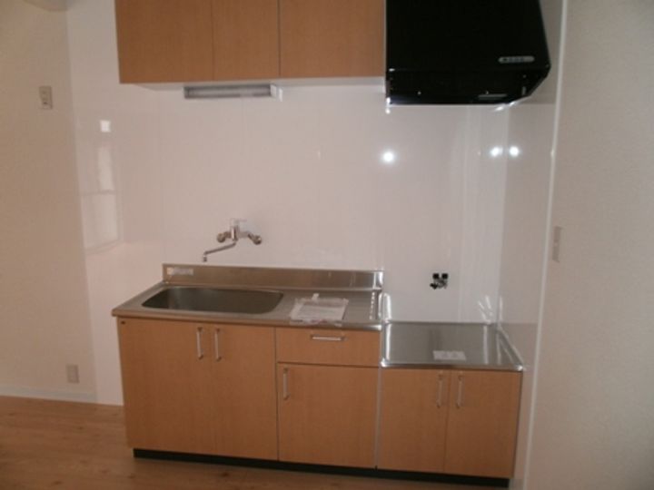 アーバンハイツNIWAのキッチン