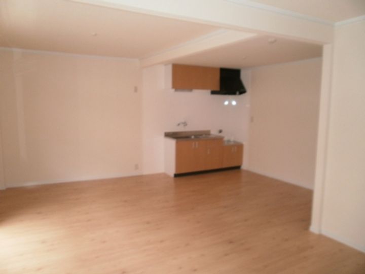 アーバンハイツNIWAの居間