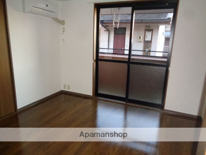 DREAM EXCELの居間