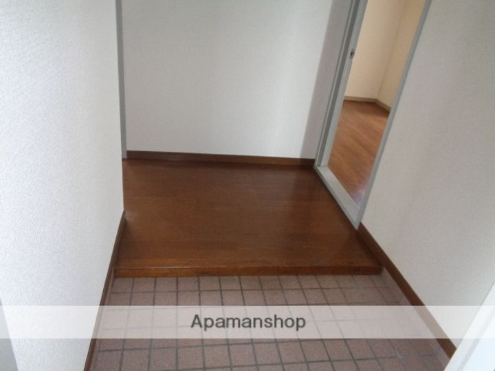 アネックス富洲原の玄関