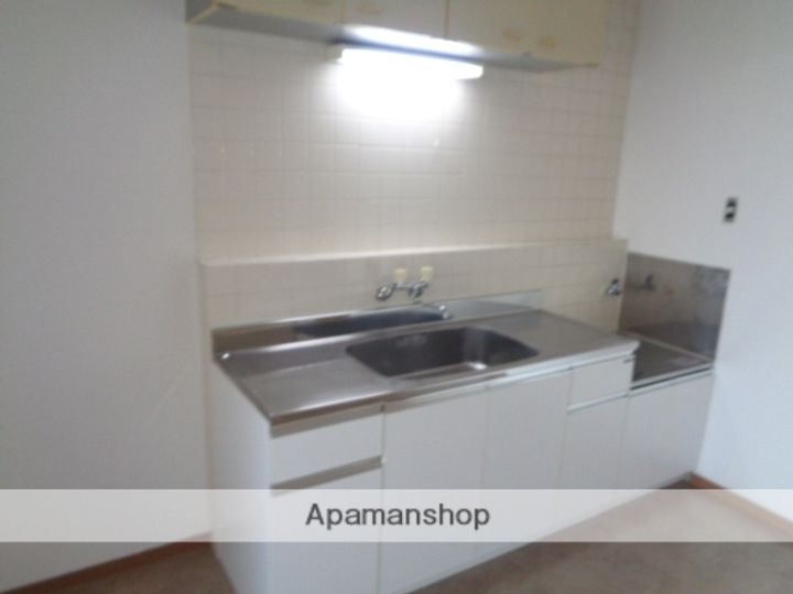 エスポワール富洲原のキッチン